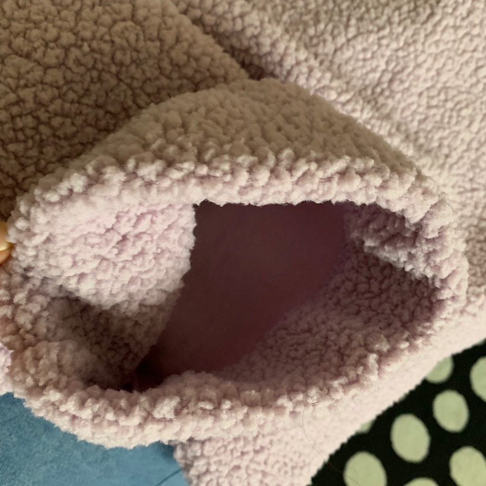 Donate Gap Sherpa Sweater - Picture 4 of 12